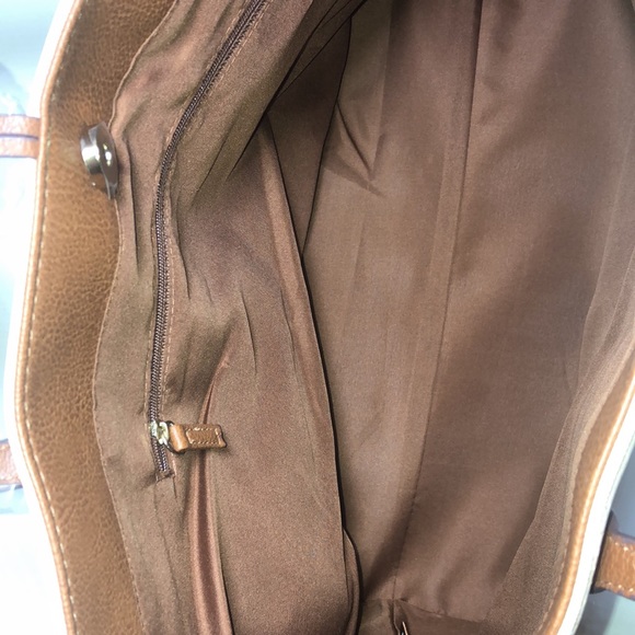 Ulta Beauty Tote - Picture 10 of 13